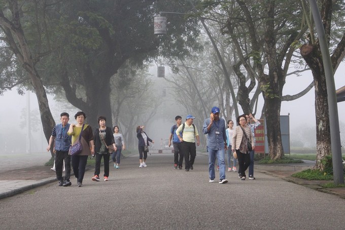 Huế chìm trong sương mù